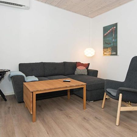 5 Star Holiday Home In 克内贝尔 外观 照片